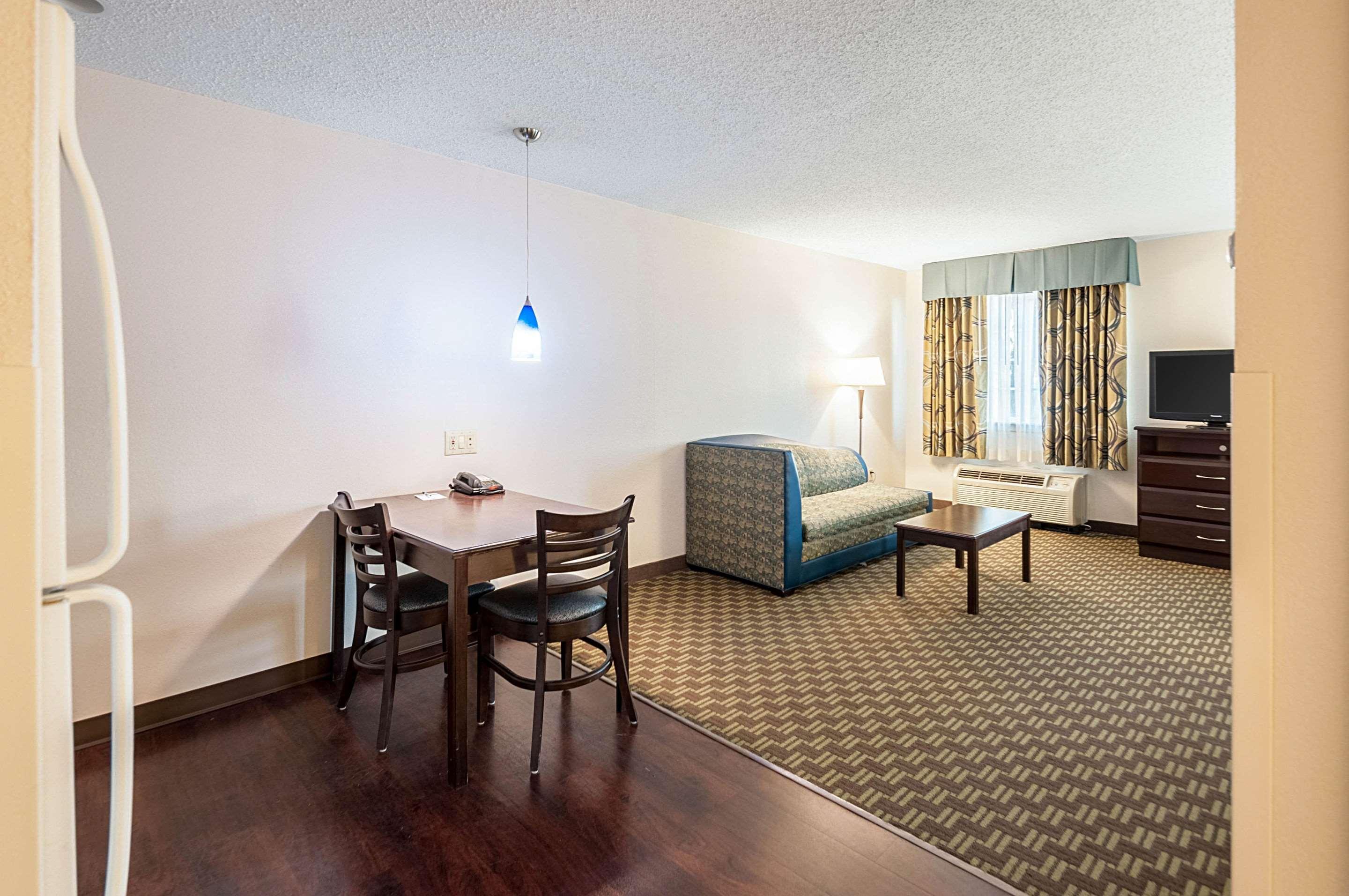 Mainstay Suites Фредерик Экстерьер фото