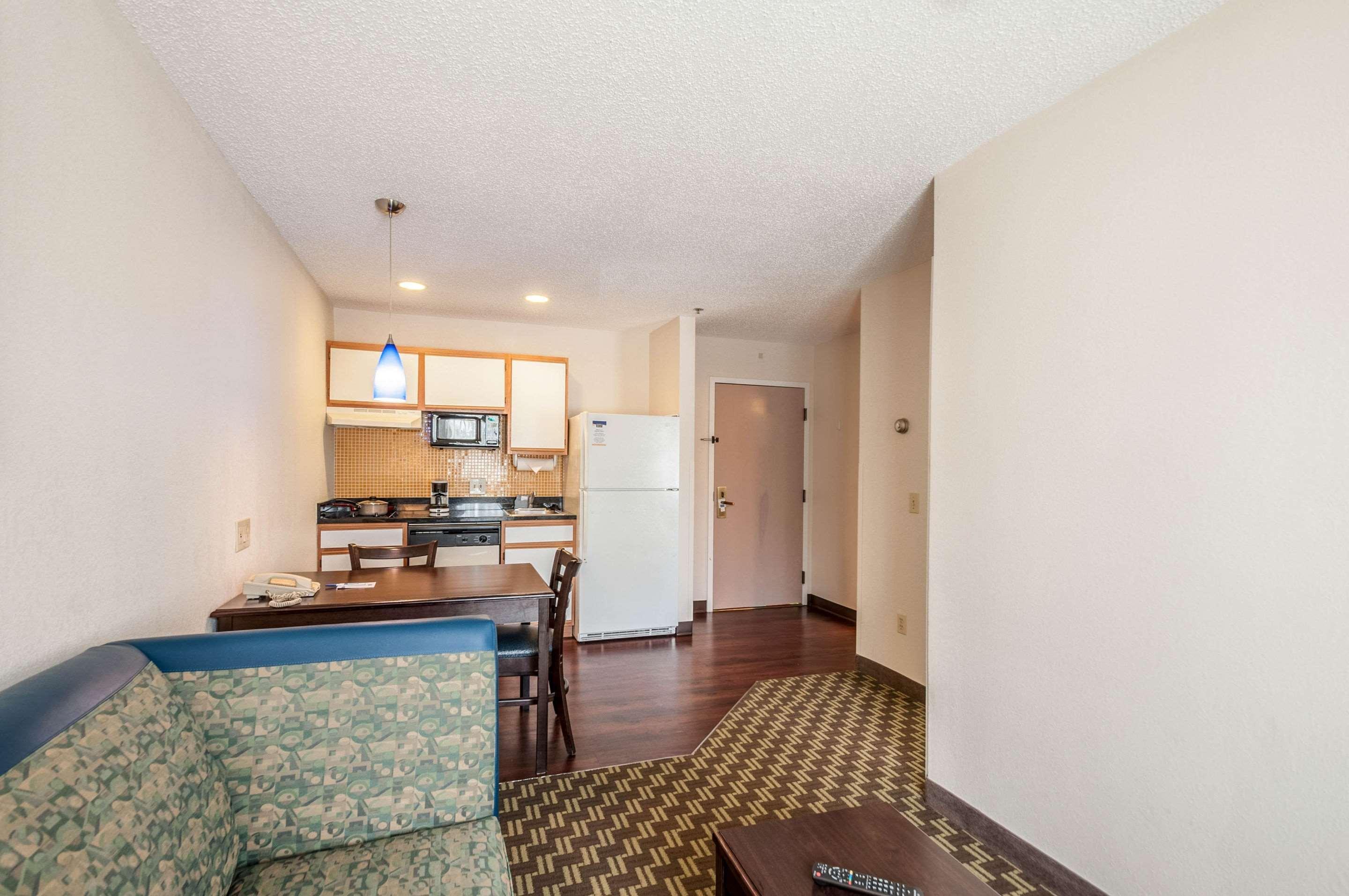 Mainstay Suites Фредерик Экстерьер фото