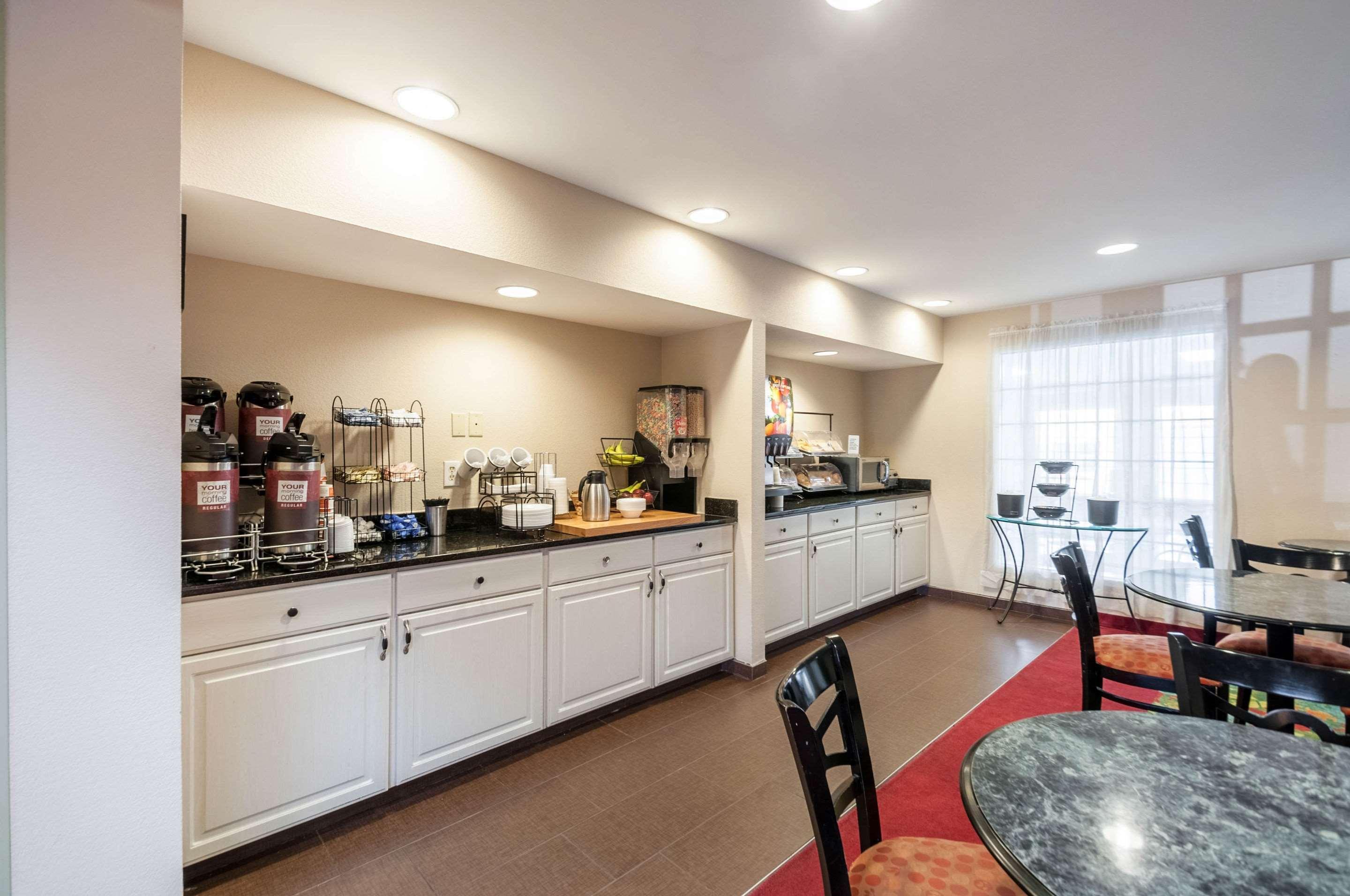 Mainstay Suites Фредерик Экстерьер фото